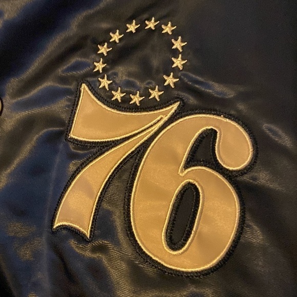 76ERS Starter NWT mens jacket; size large - Picture 2 of 9